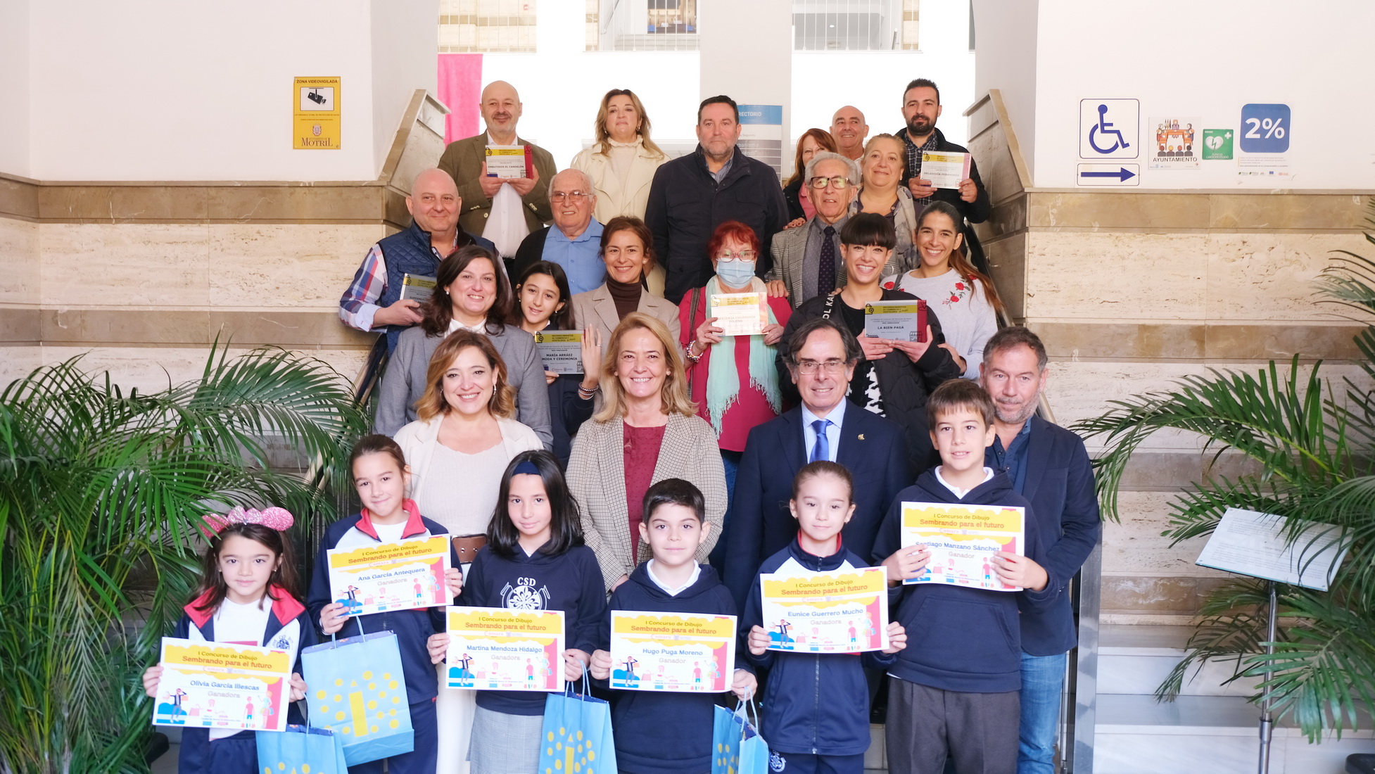 Cmara de Comercio y ayuntamiento de Motril entregan los reconocimientos de  la campaa 